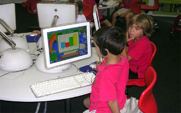 Photo of Does More Tech in the Classroom Help Kids Learn?
