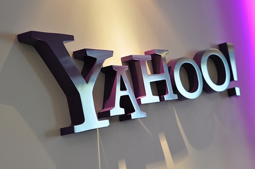 Photo of Yahoo hacked, 450,000 passwords posted online