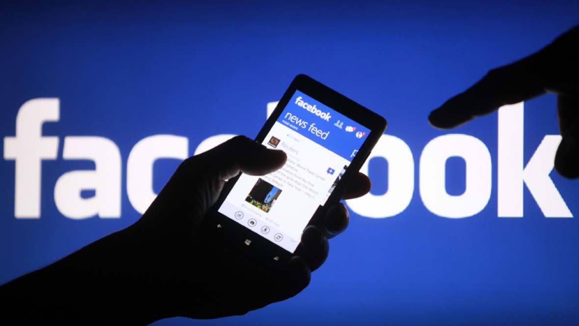 Facebook will begin testing the breakup protection on mobile devices in the US before deciding whether to offer it to all of its 1.5 billion account holders worldwide. Image Credit: CBC