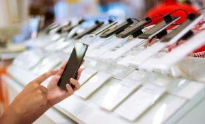 Sometimes buying a smartphone can become difficult because of a variety of choices to pick from. (COURTESY PHOTO)