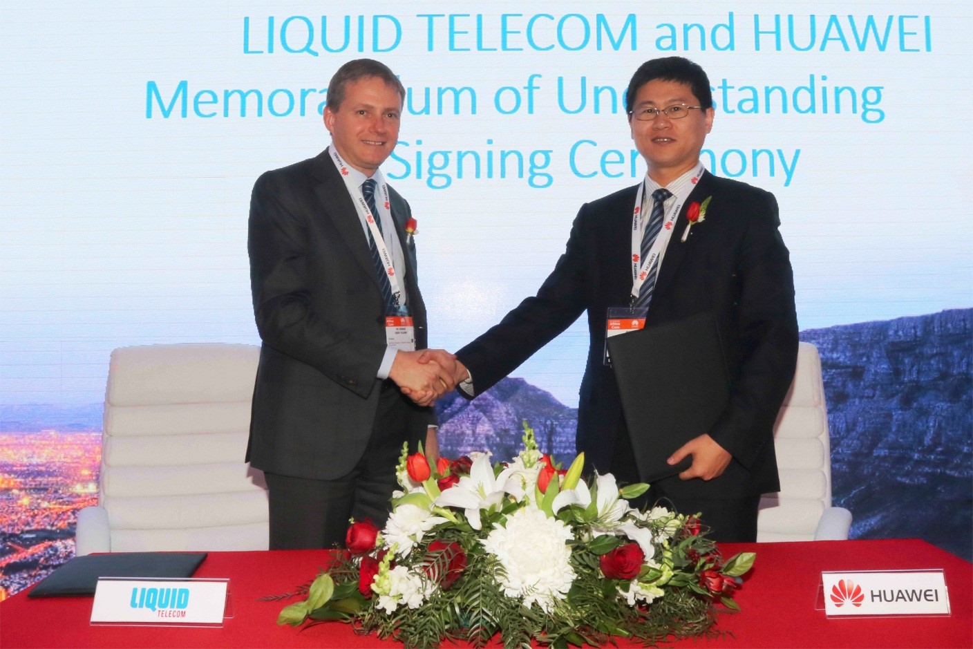 Photo of Liquid Telecom Partners With Huawei to Deliver 100G Links Across South Africa