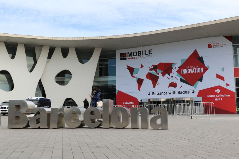 Photo of MWC 2019: Smartphones We Should Expect From The Phone Show
