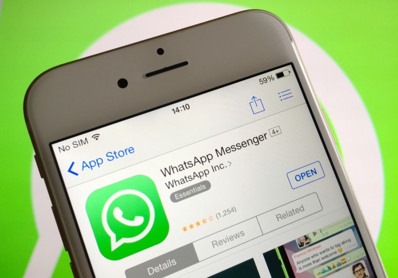 installing whatsapp on iphone