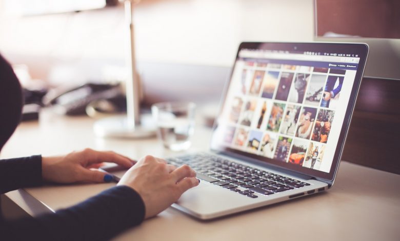 Internet: Building up a social media profile with random likes and interests as a time-sink. Photo by picjumbo.com from Pexels