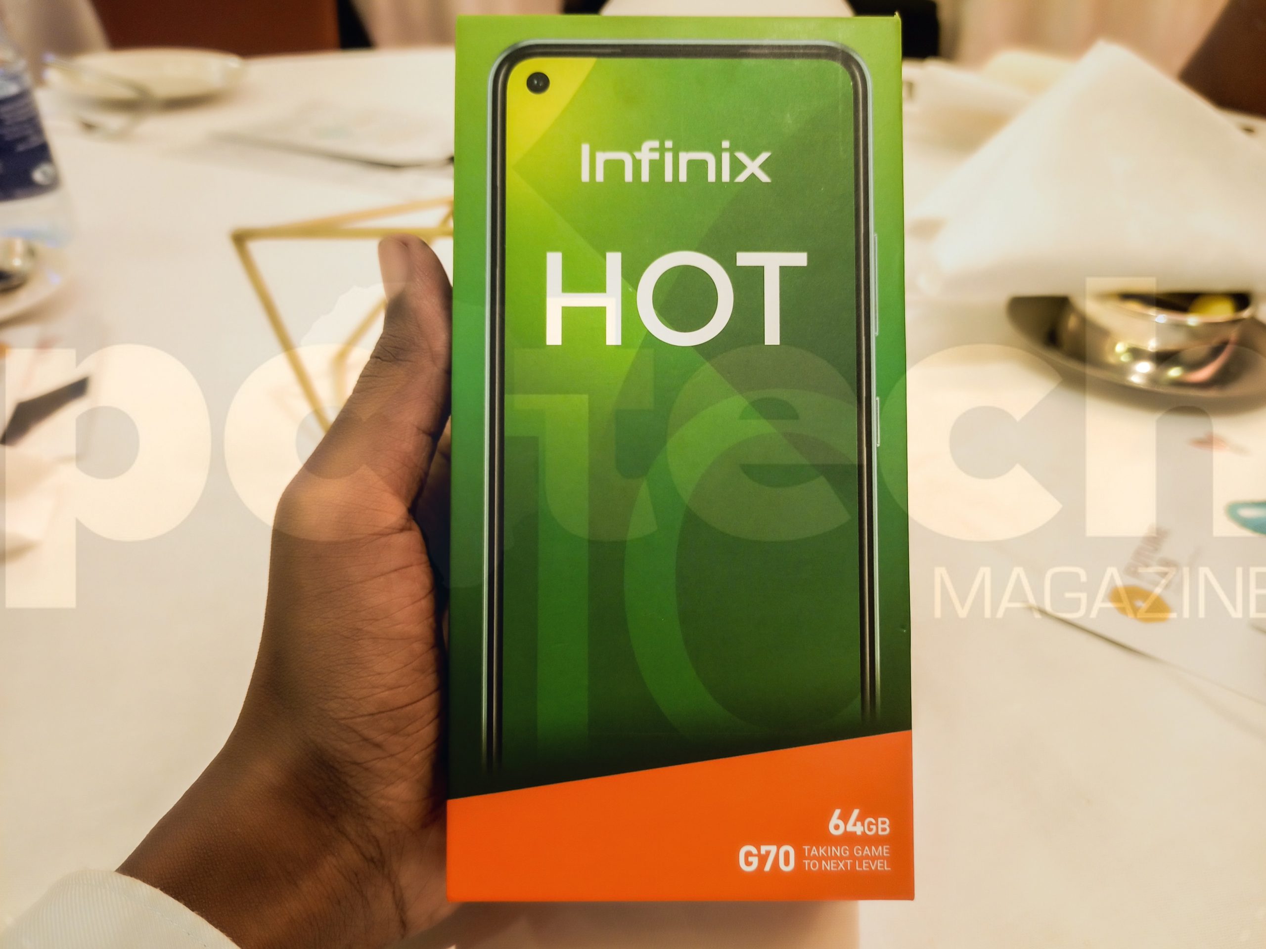 Инфиникс нот плей. Смартфон Infinix hot 10s. Infinix hot 10s Pro 4/128gb. Infinix hot 10 display. Телефон Infinix Note 10 s.