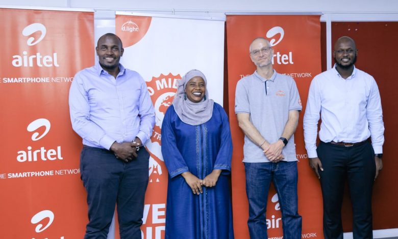 In Pictorial (L-R): Henry Njoroge, Joweria Nabakka Zziwa, Sam Goldman, and Douglas Gavala pose for a photo after announcing Airtel Uganda and d.light Uganda partnership that offers Ugandans to buy smartphones and pay in installments.