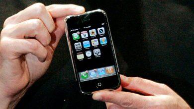 Photo of The Original 2007 Apple iPhone Sells For UGX697.4M at Auction