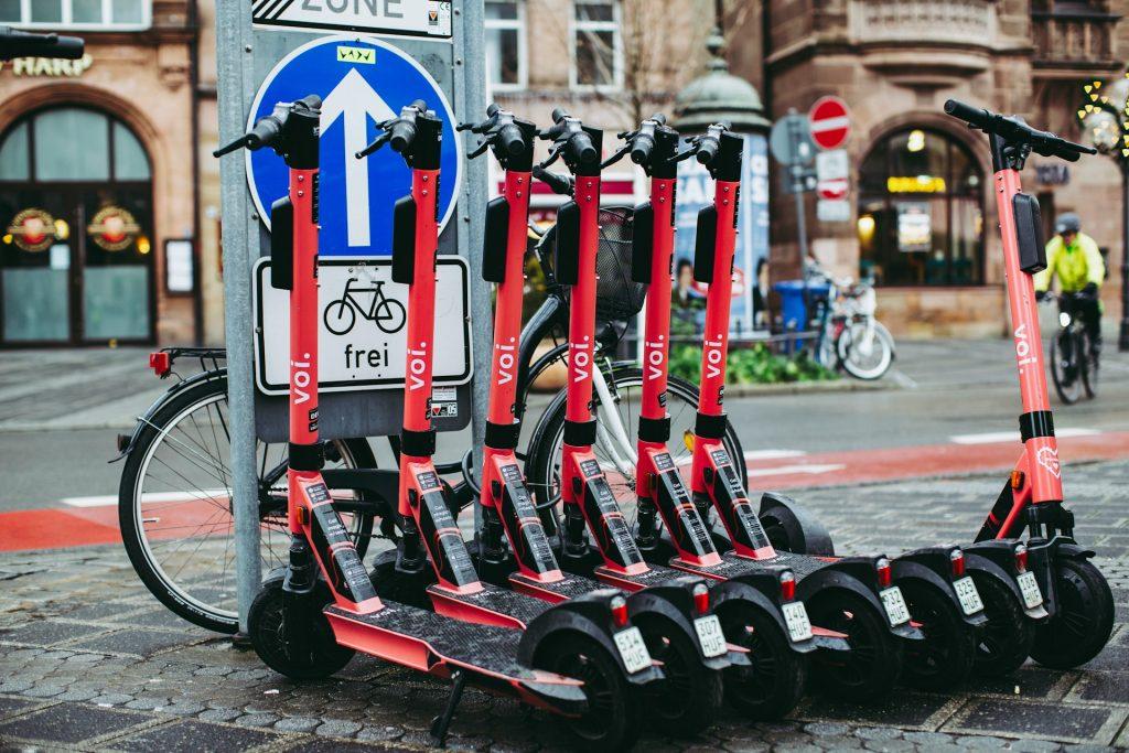 E-scooters can be left neatly lined up on streets or in designated parking zones, taking up minimal area. PHOTO: Markus Spiske / via Unsplash