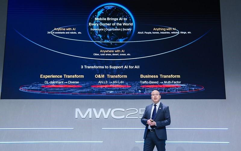 Cao Ming, Vice President of Huawei and President of Huawei Wireless Solution unveiling the AI-Centric 5.5G solutions at the 2025 MWC Barcelona. COURTESY PHOTO: Huawei