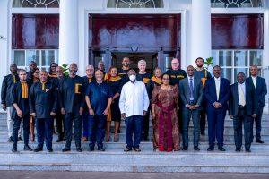 President Yoweri Museveni (in white) poses for a group photo with MTN Group delegation, led by Group Chairman Mcebisi Jonas and Group President and Chief Executive Officer Ralph Mupita after their meeting at State House. COURTESY PHOTO