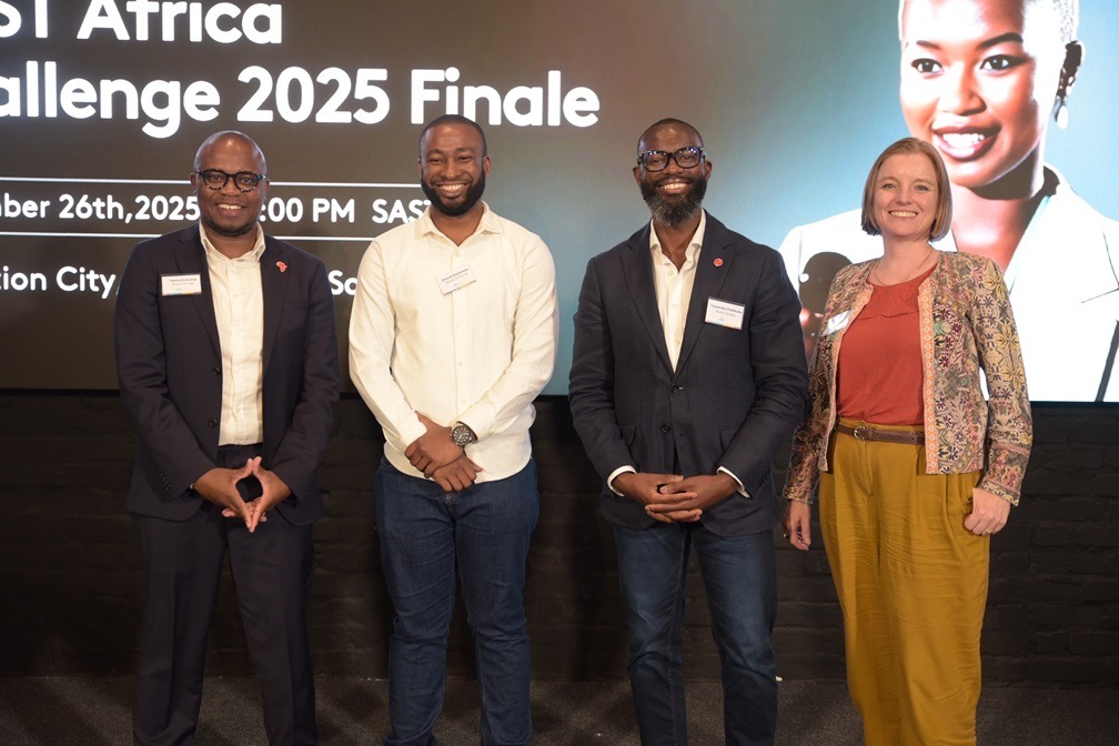 Derick Kazimoto (2nd from left), co-founder of Black Swan pose for a group photo with other officials after the startup the 2025 MEST Africa Challenge. COURTESY PHOTO