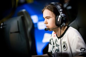 Danil ‘donk’ Kryshkovets at IEM Katowice 2025. Image Credit: ESL