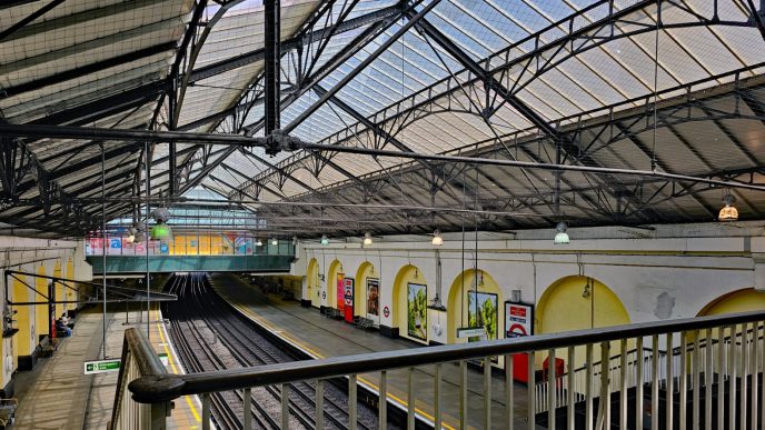 Fulham Broadway Logistics_ Navigating Tube Lines and Crowd Dispersal Post-Match