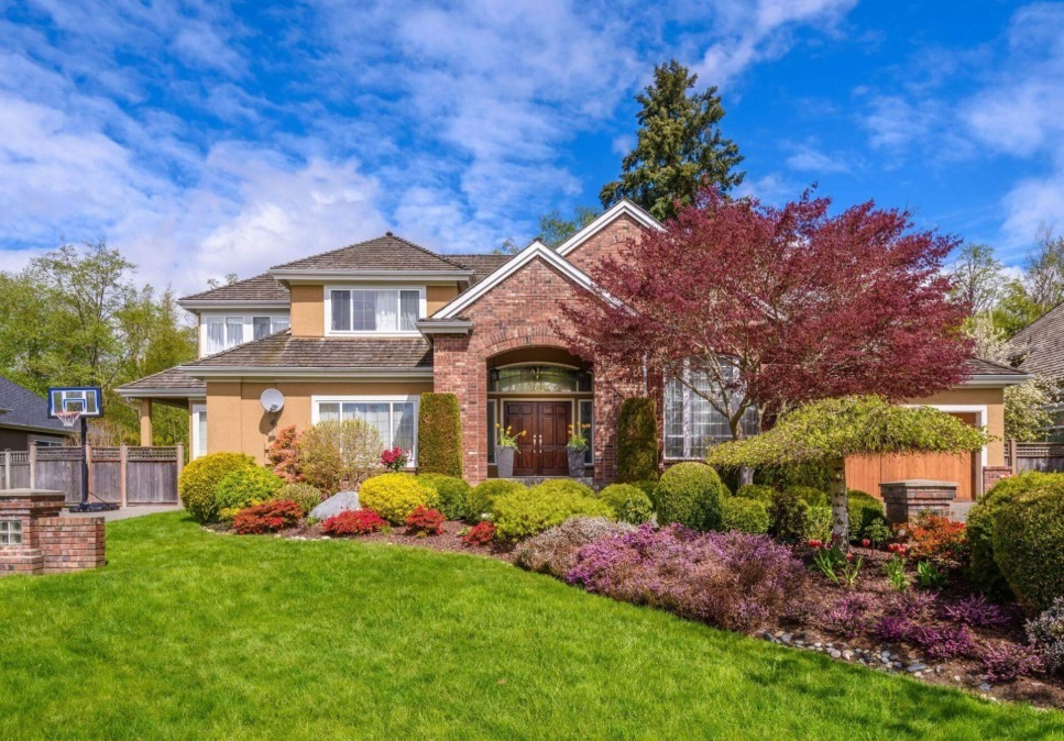 How to Update Brick Exterior Without Painting: Fresh, Stylish Ideas That Keep the Brick Beautiful