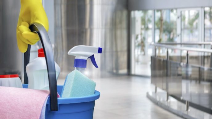 Why Commercial Cleaning Services Are Essential for Maintaining a Professional Workplace